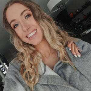 Top 10 Best Canadian Fashion Youtubers 3 Canadian Fashion Youtubers