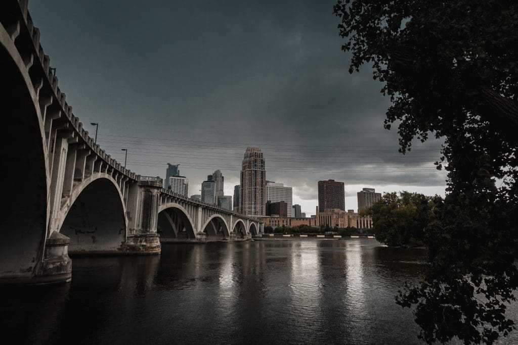 13 Best Things to Do in Minneapolis 16 The Stone Arch Bridge, Minneapolis.