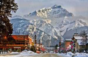 9 Amazing Facts About Lake Louise You Must Know 10 9 Amazing Facts About Lake Louise You Must Know 7