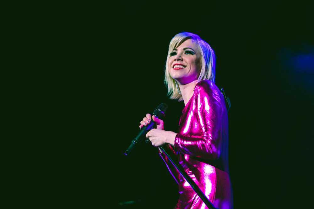 20 Most Popular Canadian Artists Of All Time Icy Canada