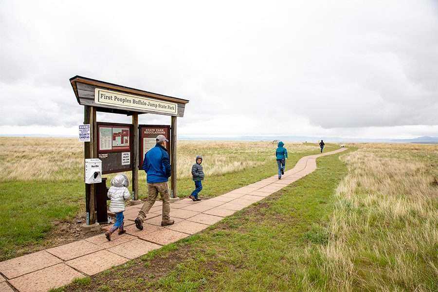 Montana Tourism: Guide To The 6 Best Things To Do And See 4 Montana Tourism: Guide To The 6 Best Things To Do And See 1