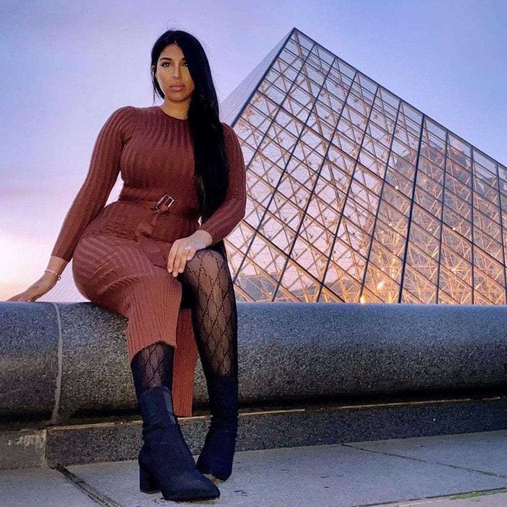 Top 10 Best Canadian Fashion Youtubers 12 Canadian Fashion Youtubers