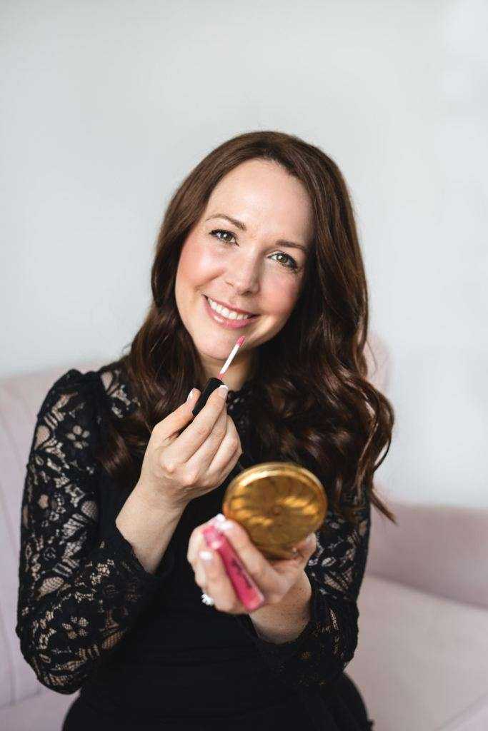5 Best Makeup Artists in Montreal 8 Career Q&A - Charlotte Flannery - Michelle Little Photography