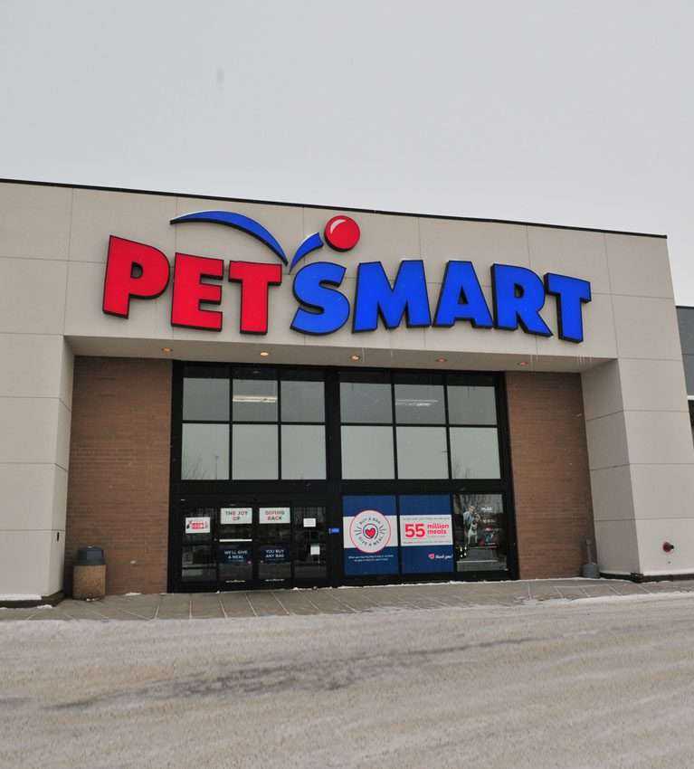 10 Best Pet Stores Calgary 7 PetSmart - Coulee Creek Common