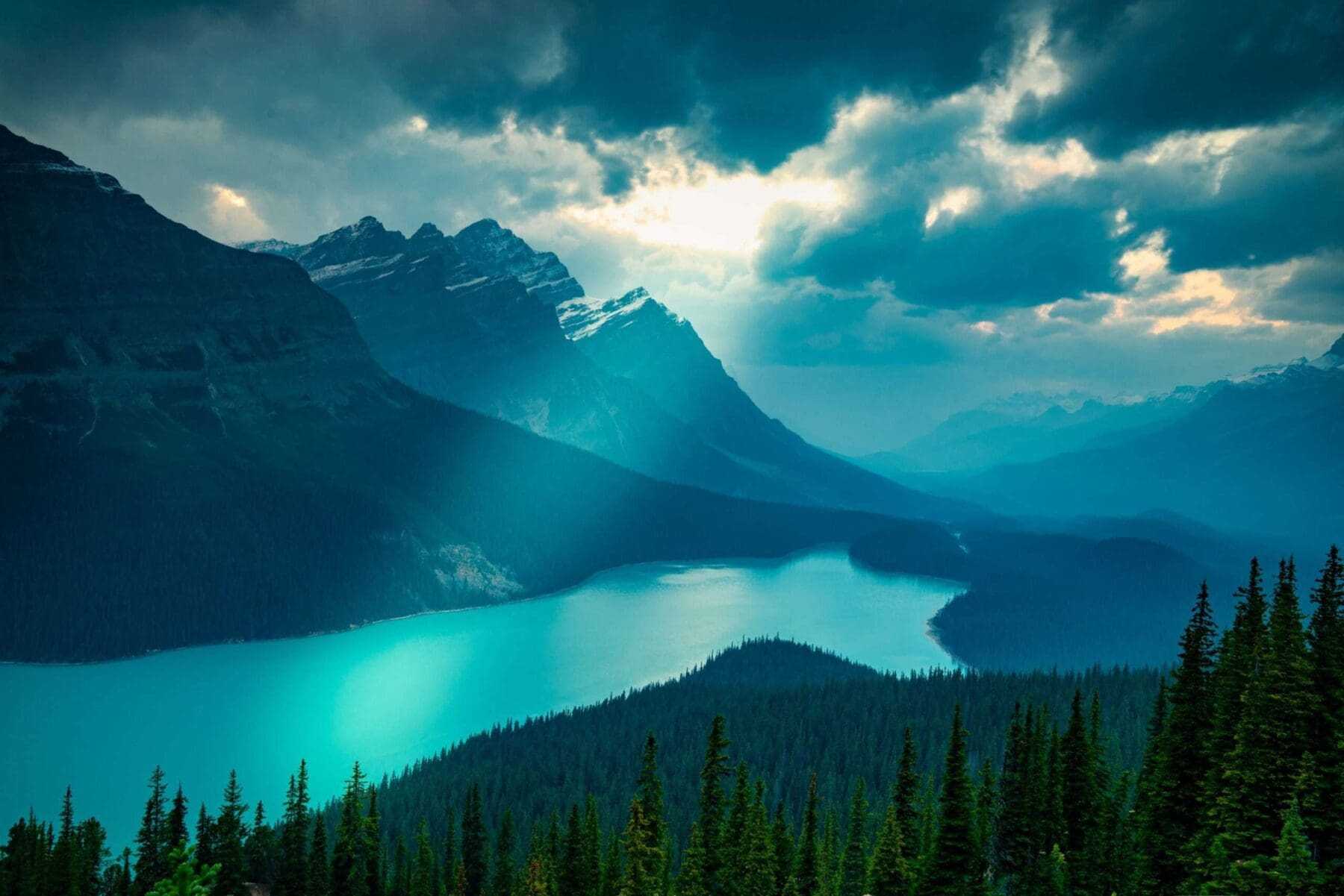 Travelers Guide To Canada Tourism: Know 8 Important Things 26 Banff National Park