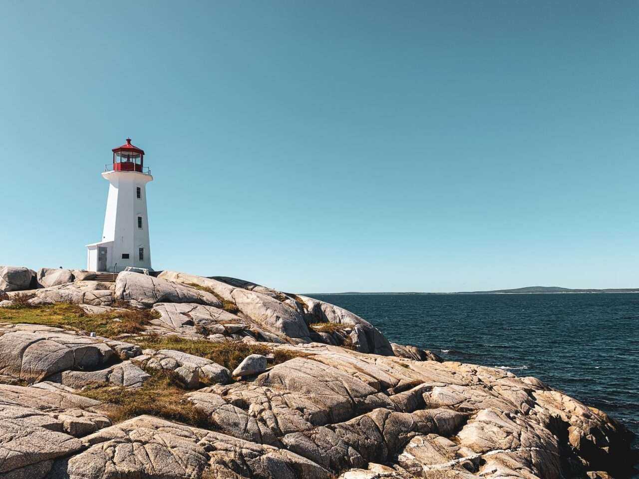 Travelers Guide To Canada Tourism: Know 8 Important Things 21 Travelers Guide To Canada Tourism: Know 8 Important Things 1
