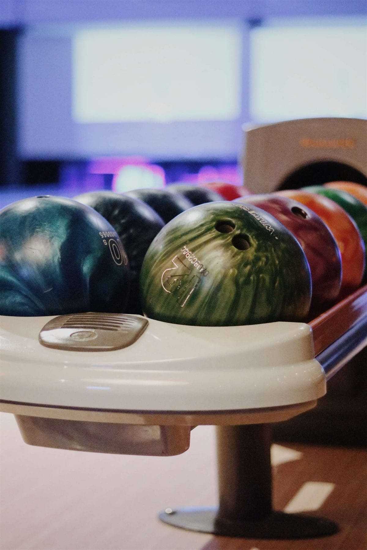 A Sneak-Peek To Top 10 Bowling Montreal Attractions 11 Bowling Montreal