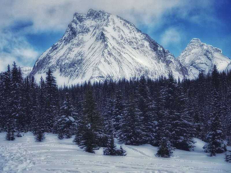 On Kananaskis Hikes: 9 Best Places 9 Chester Lake Trail