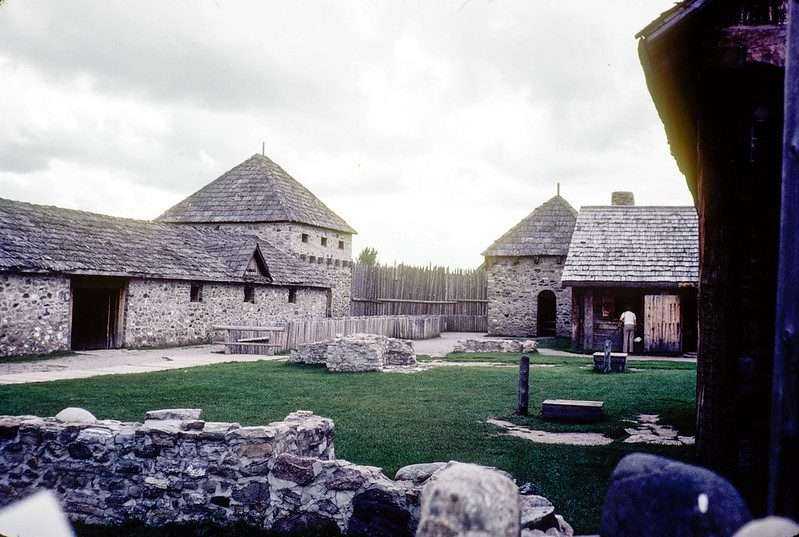 Midland Ontario - 10 Popular Tourist Attractions 7 Midland Ontario - 10 Popular Tourist Attractions 1