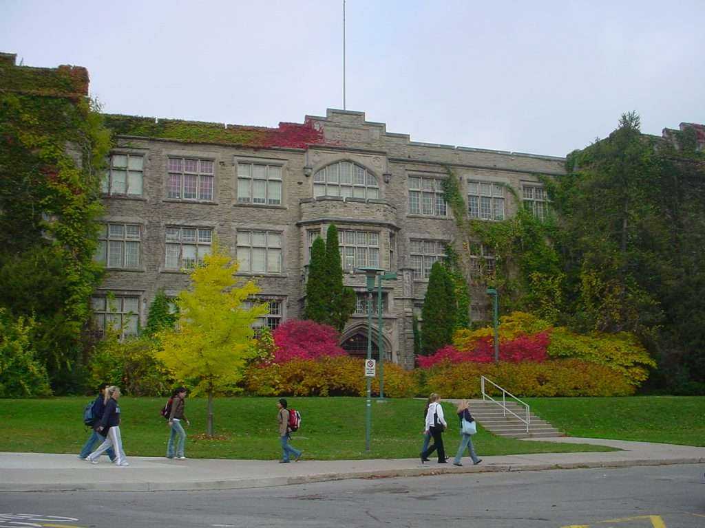 MBA in Canada - 5 Great Universities to Consider 9 MBA in Canada - 5 Great Universities to Consider 3