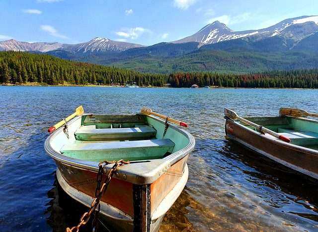 Maligne Lake : 6 Heavenly Hiking Trails 18 Maligne Lake : 6 Heavenly Hiking Trails 8