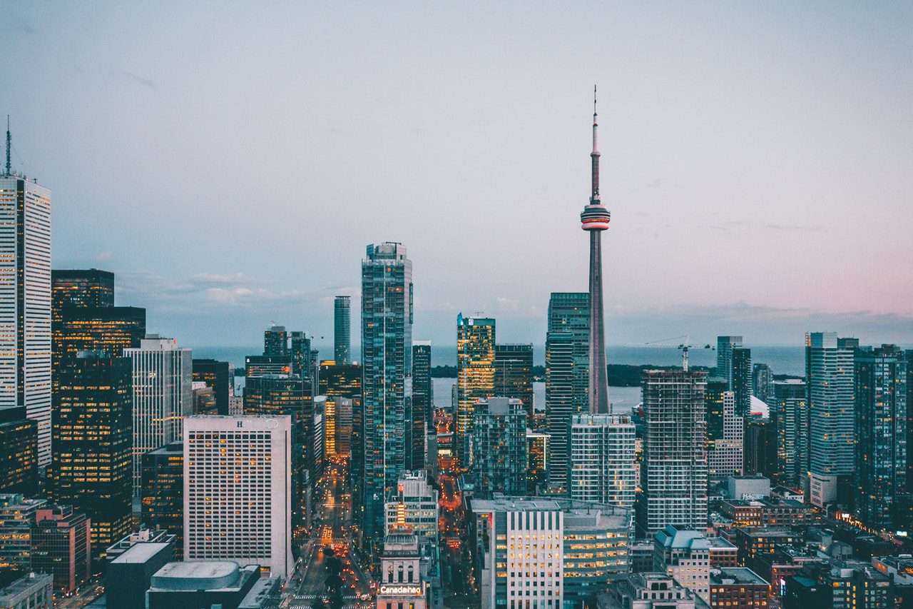 The Amazing Tourist Guide - Visiting Canada 12 The Amazing Tourist Guide - Visiting Canada 6