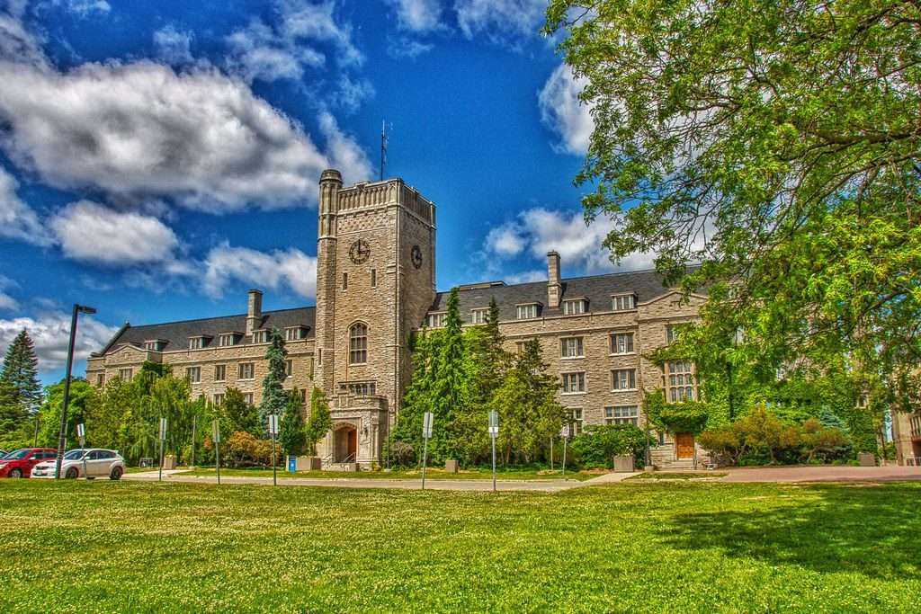 Top 10 Universities In Ontario You Can Study In 12 university of guelph