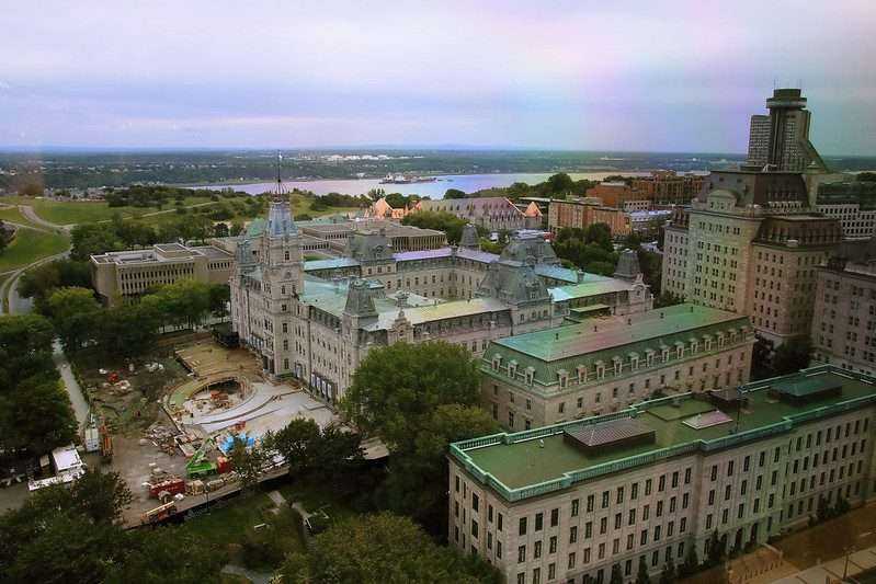 Traveling In Canada: Top 9 Important Do's & Don'ts 6 Traveling In Canada: Top 9 Important Do's & Don'ts 5