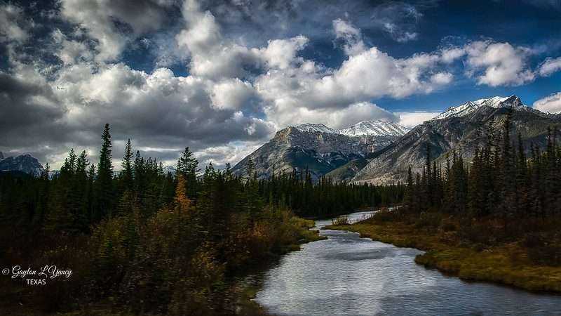 Traveling In Canada: Top 9 Important Do's & Don'ts 7 Traveling In Canada: Top 9 Important Do's & Don'ts 3
