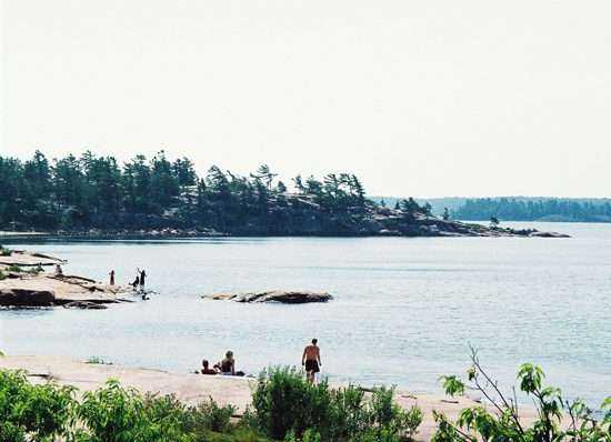Top 20 Beaches In Ontario You Must Visit Once 11 Top 20 Beaches In Ontario You Must Visit Once 8
