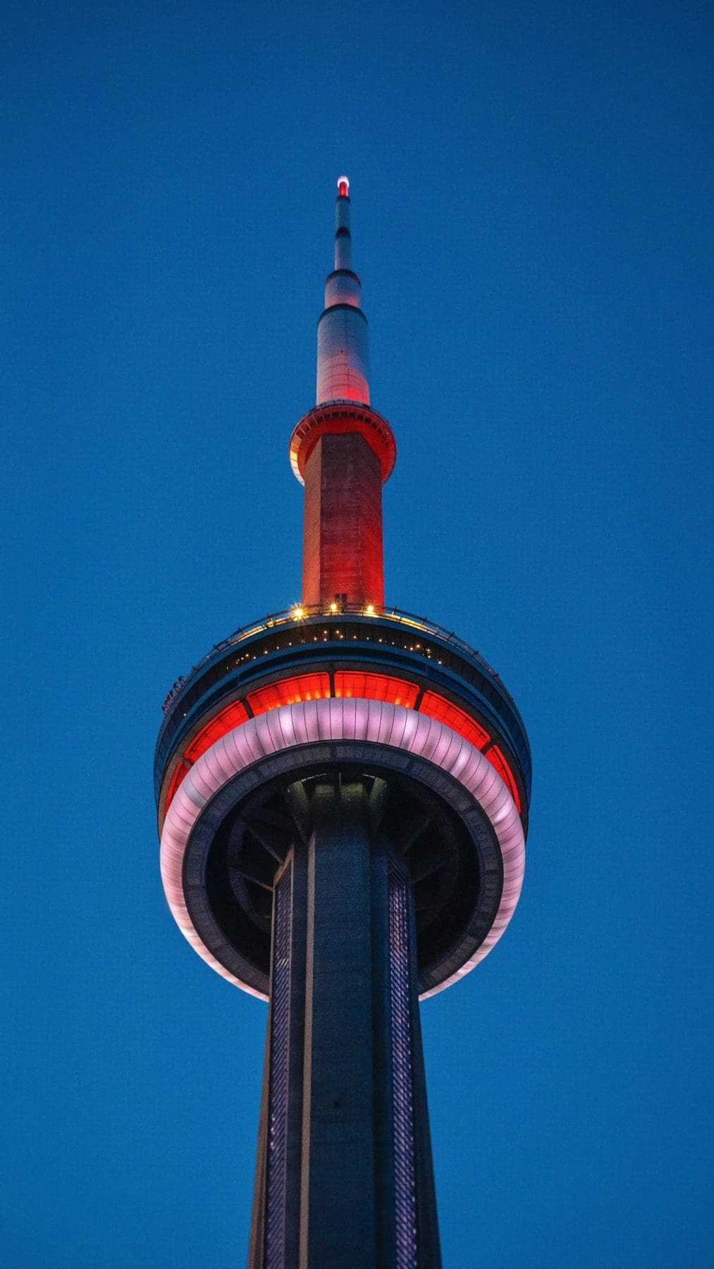 10 Fun Things To Do In Toronto During Fall 13 CN Tower