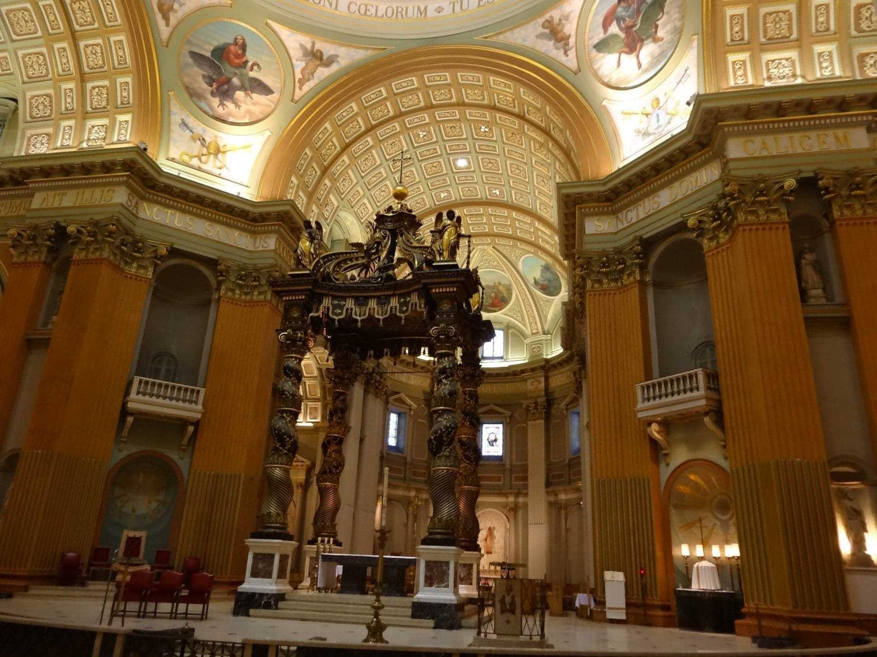 Montreal Tourist Attractions: 21 Best Places To Explore 25 Queen Mary