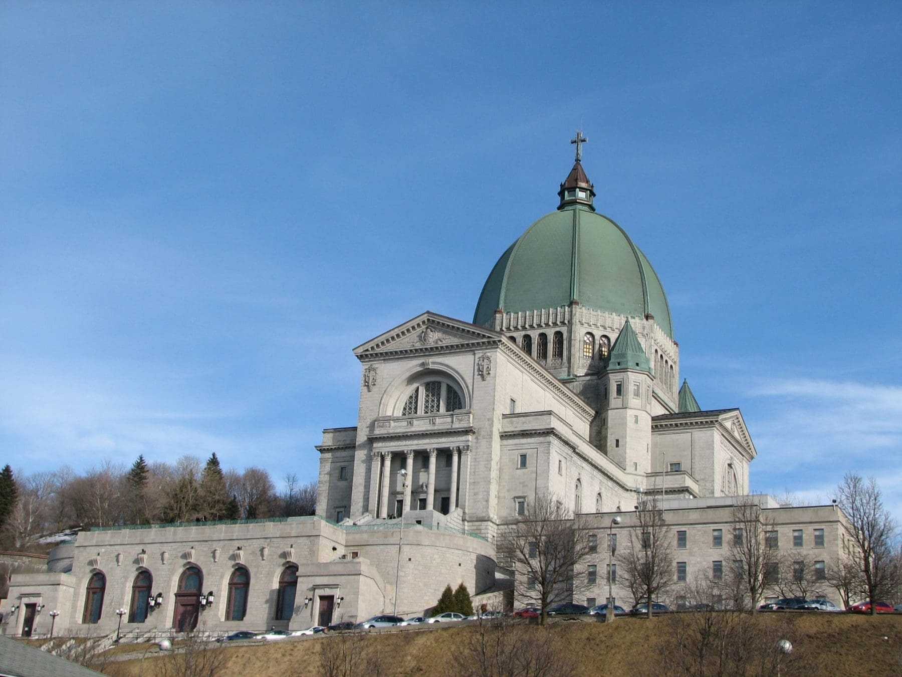 Montreal Tourist Attractions: 21 Best Places To Explore 15 Oratoire Saint-Joseph (St. Joseph's Oratory)