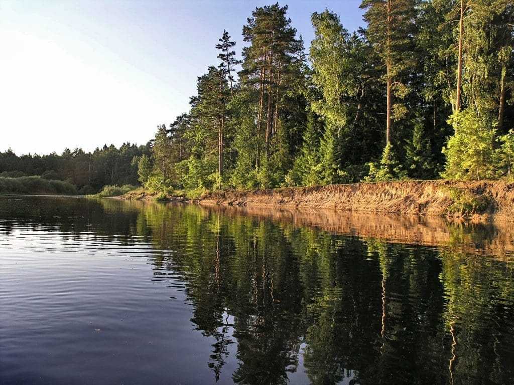 USA vs Canada: How Gambling Can Differ 13 lake