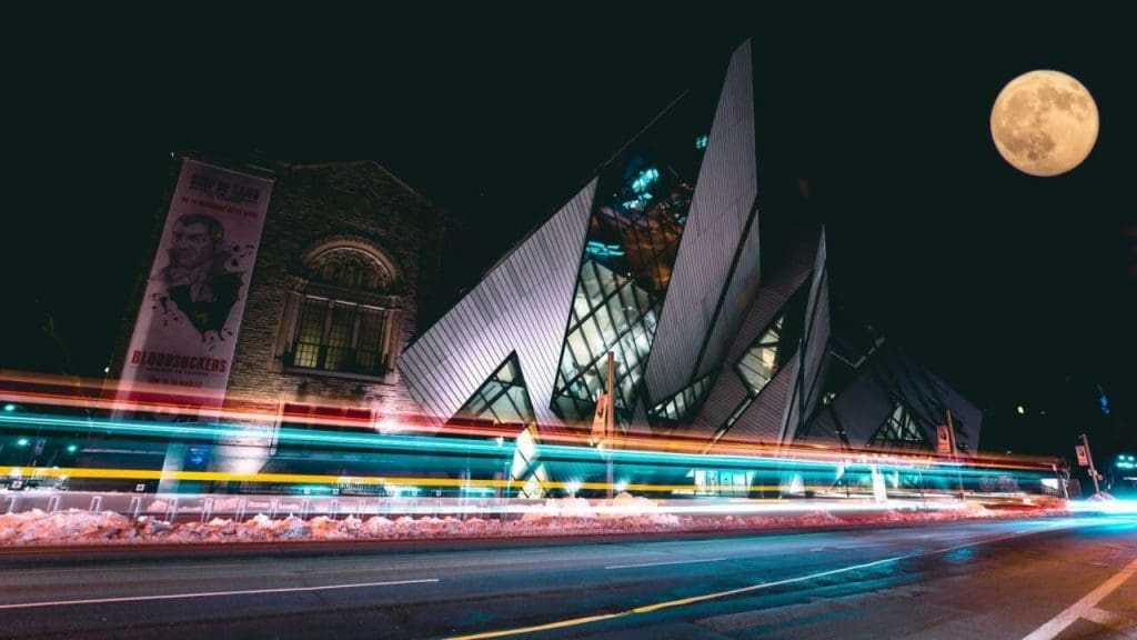 USA vs Canada: How Gambling Can Differ 13 Royal Ontario Museum