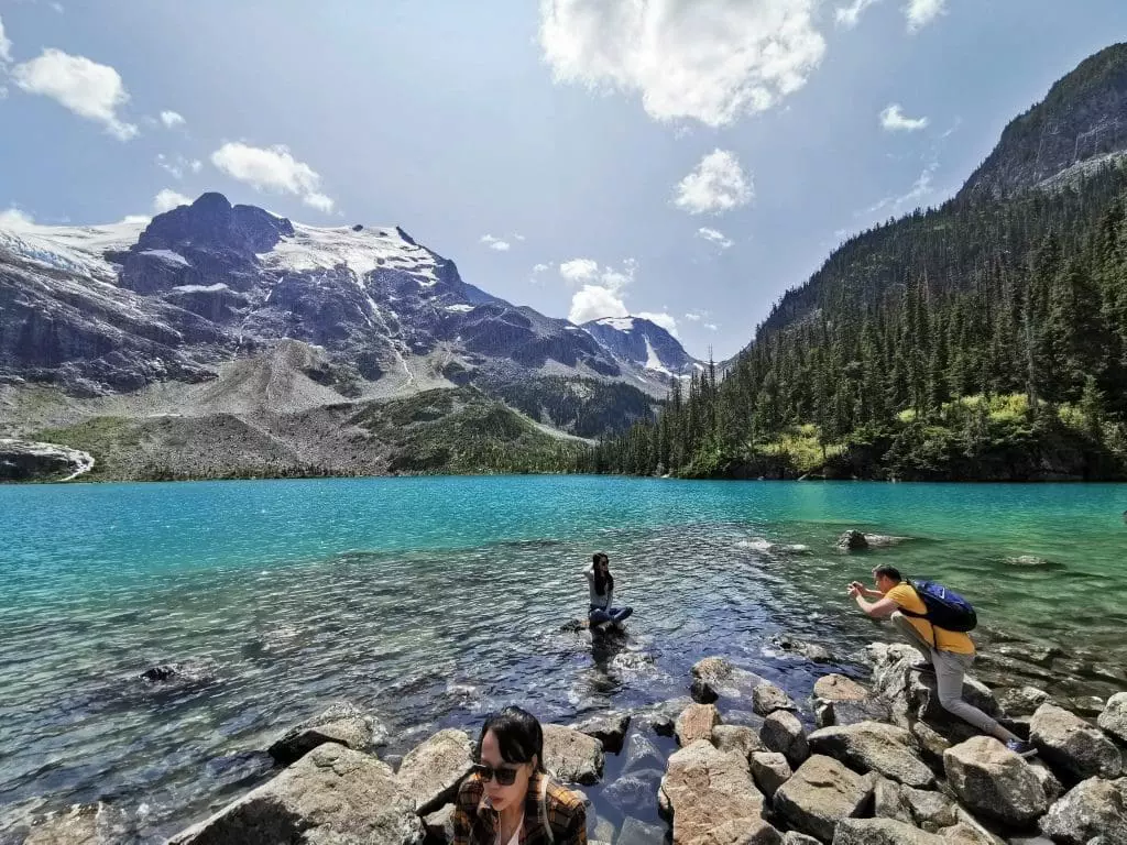 Canada's most beautiful Joffre Lakes Provincial Park 5