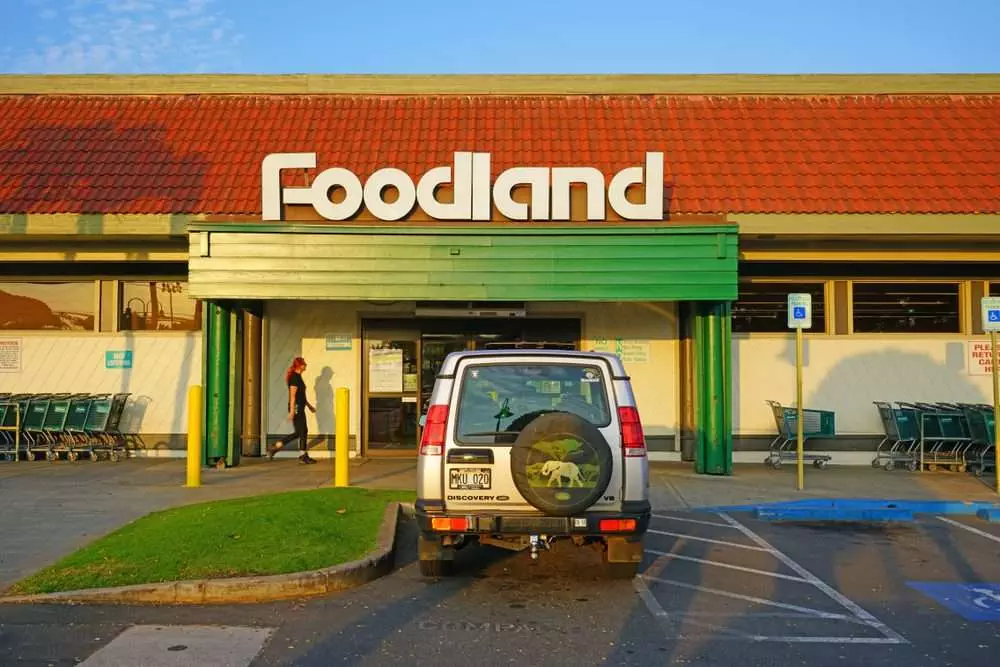 The Top 15 Canadian Grocery Stores Including Chains 16