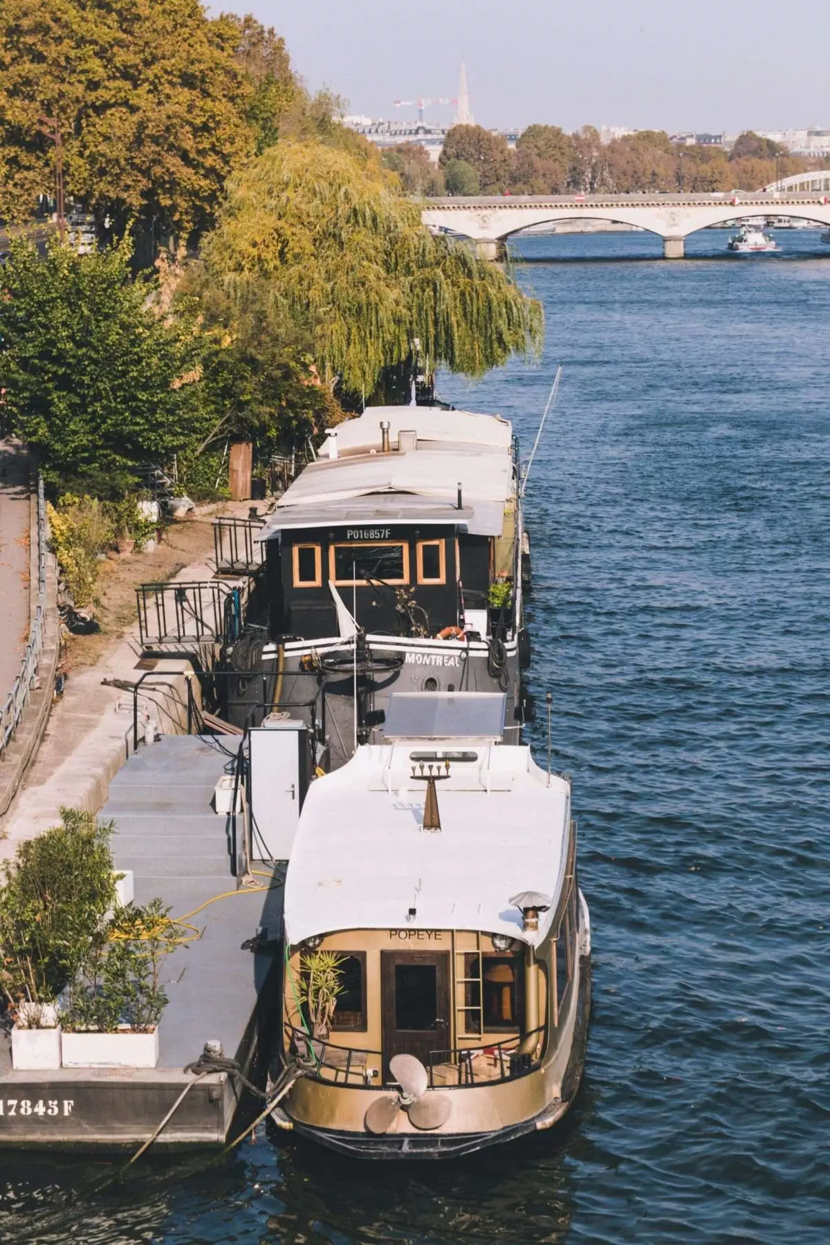 Houseboat rentals Ontario