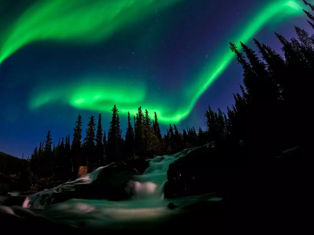 The Best 101 Guide to Northwest Territories of Canada 9