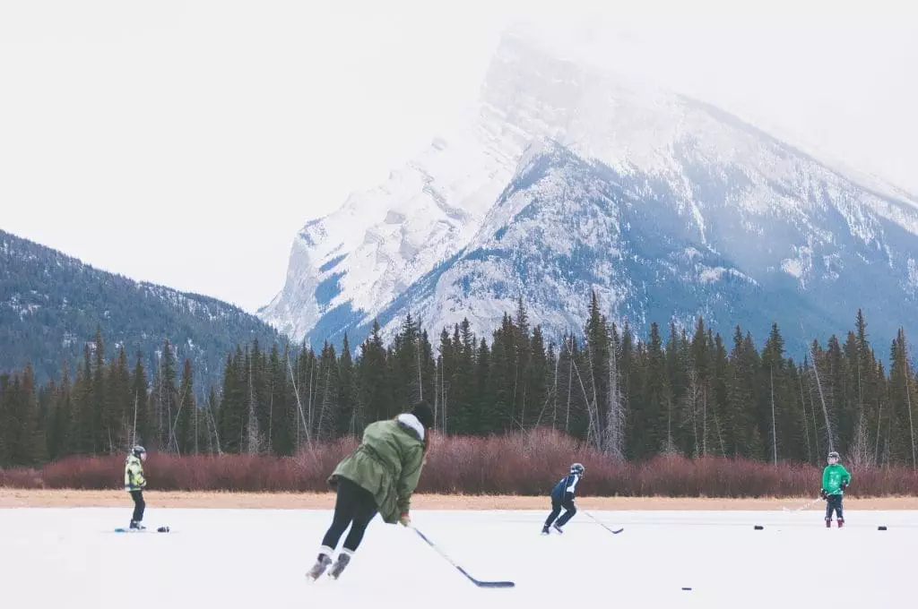 15 Most Famous Alberta Tourist Attractions 5