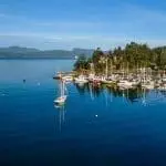 The Pender Island surrounded by greenery and boats in Vancouver, Canada