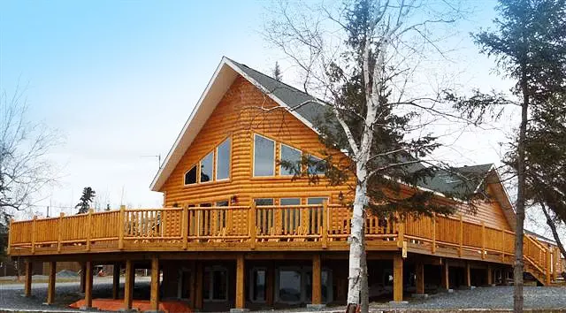 Cedar Point Lodge - Eagle Lake, Ontario | Great Fishing and Luxurious Cabin
