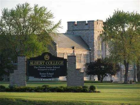 Top 10 Amazing Schools In Canada