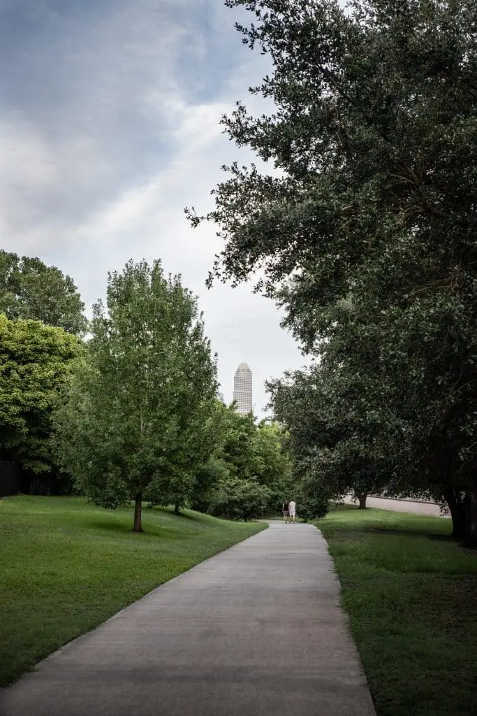 13 Best Things To Do In Houston: A Wonderful Guide Buffalo Bayou Park