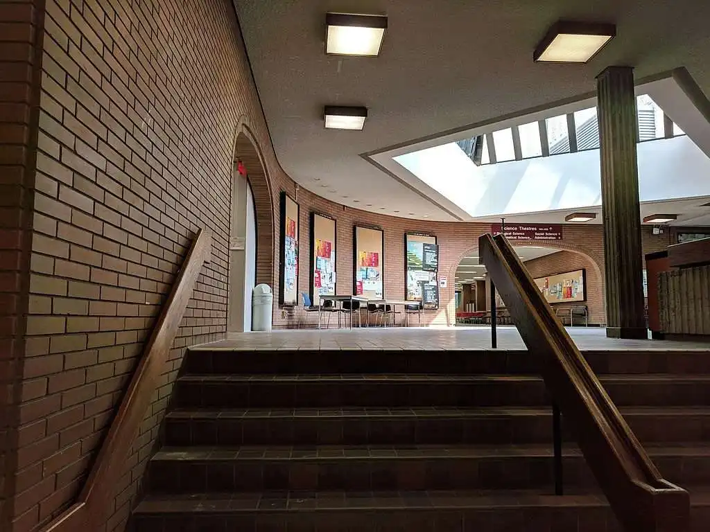 Top 15 Universities in Canada 15 university of calgary