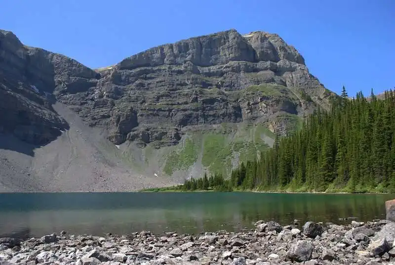 Best 6 Banff Hikes That You Must Check Out 11 Bourgeau Lake