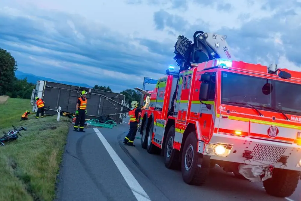 Loved Highway Thru Hell? - Learn 15 Exciting Facts! Highway Thru Hell