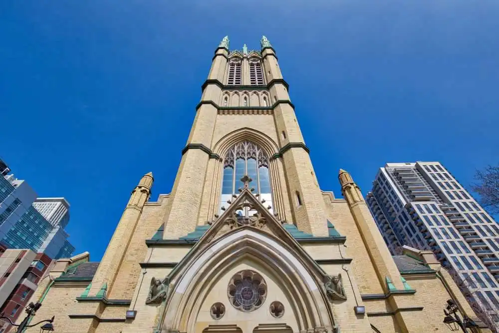 A Guide to 15 Best Churches in Toronto 8 A Guide to 15 Best Churches in Toronto 3
