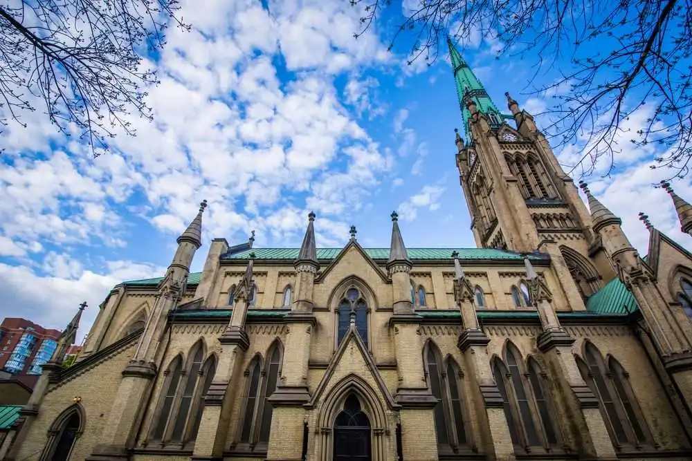 A Guide to 15 Best Churches in Toronto 9 A Guide to 15 Best Churches in Toronto 4