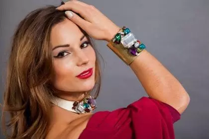 9804418 attractive brunette woman with glamour jewellry