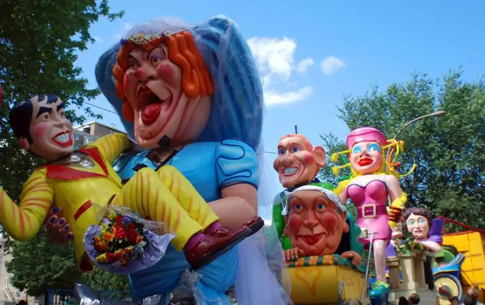 Top 10 Incredible Festivals in Canada You Just Can't Miss 16 Top 10 Incredible Festivals in Canada You Just Can't Miss 11