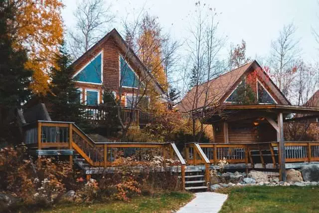 Coastal cottages in Canada