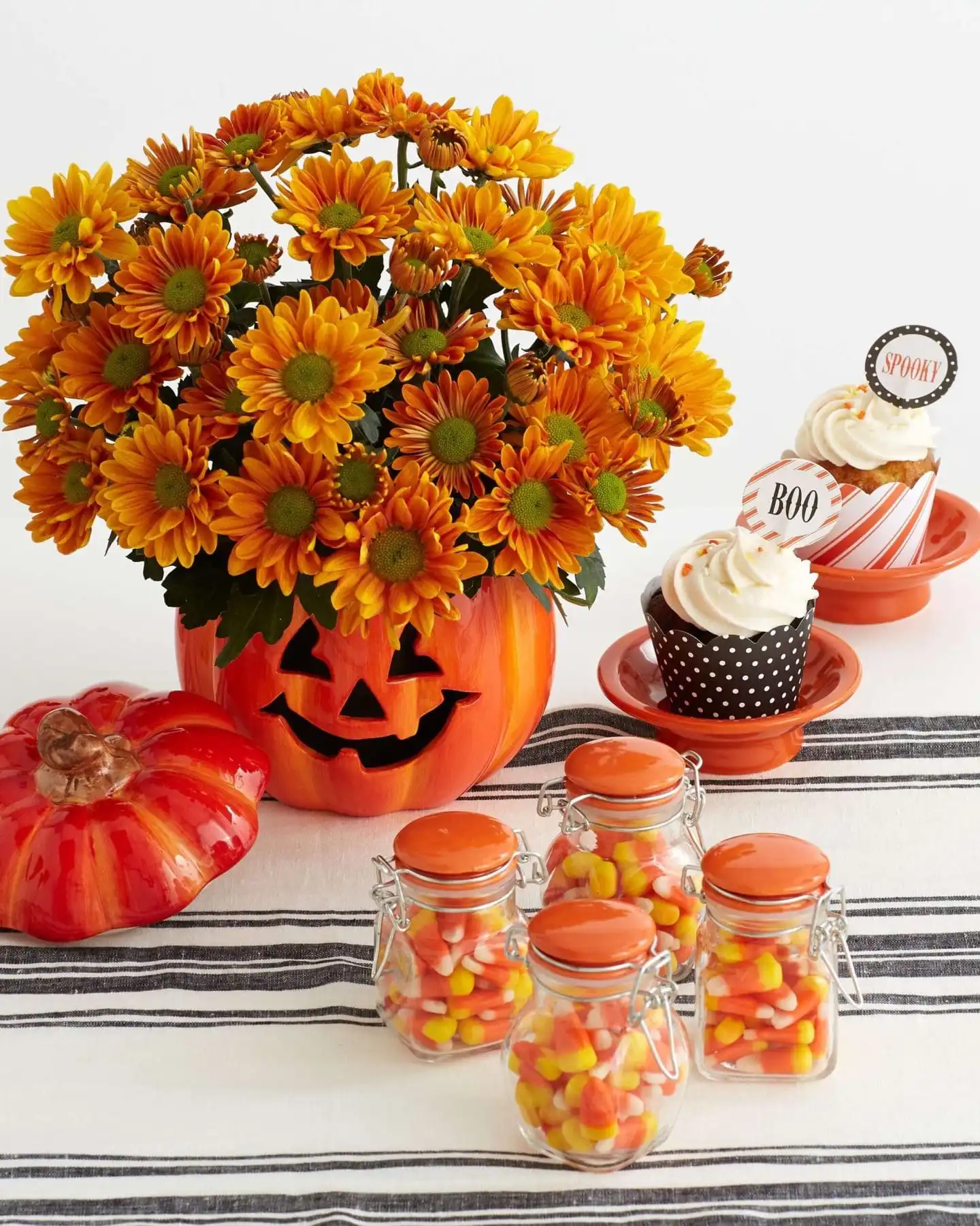 Jack O Lantern Designs: 35 Fascinating Ideas For You 14 Jack O Lantern Designs: 35 Fascinating Ideas For You 10