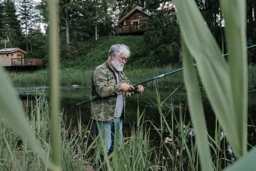 USA vs Canada: How Gambling Can Differ 8 the fishin pole by the fishin hole