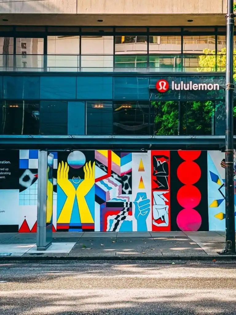 USA vs Canada: How Gambling Can Differ 7 Lululemon Athletica