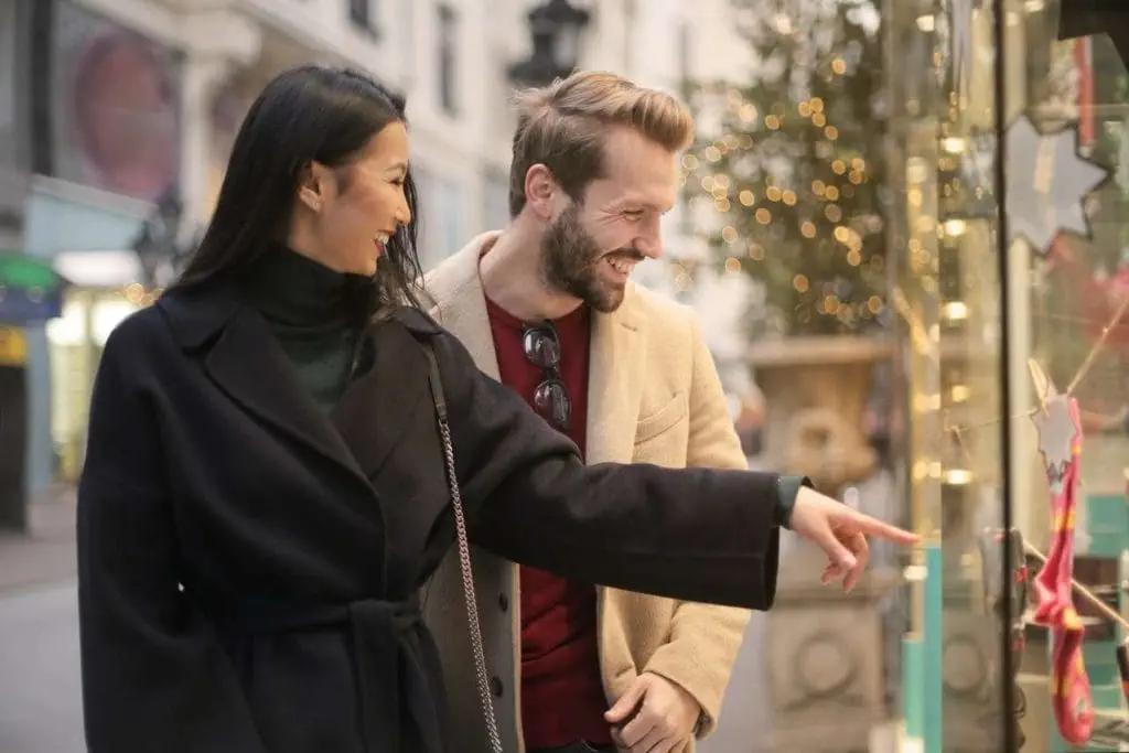 Pine Centre Mall: 8 Riveting Things To Do Mall walking
