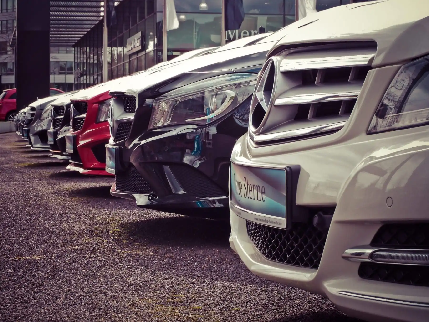 USA vs Canada: How Gambling Can Differ 13 cars