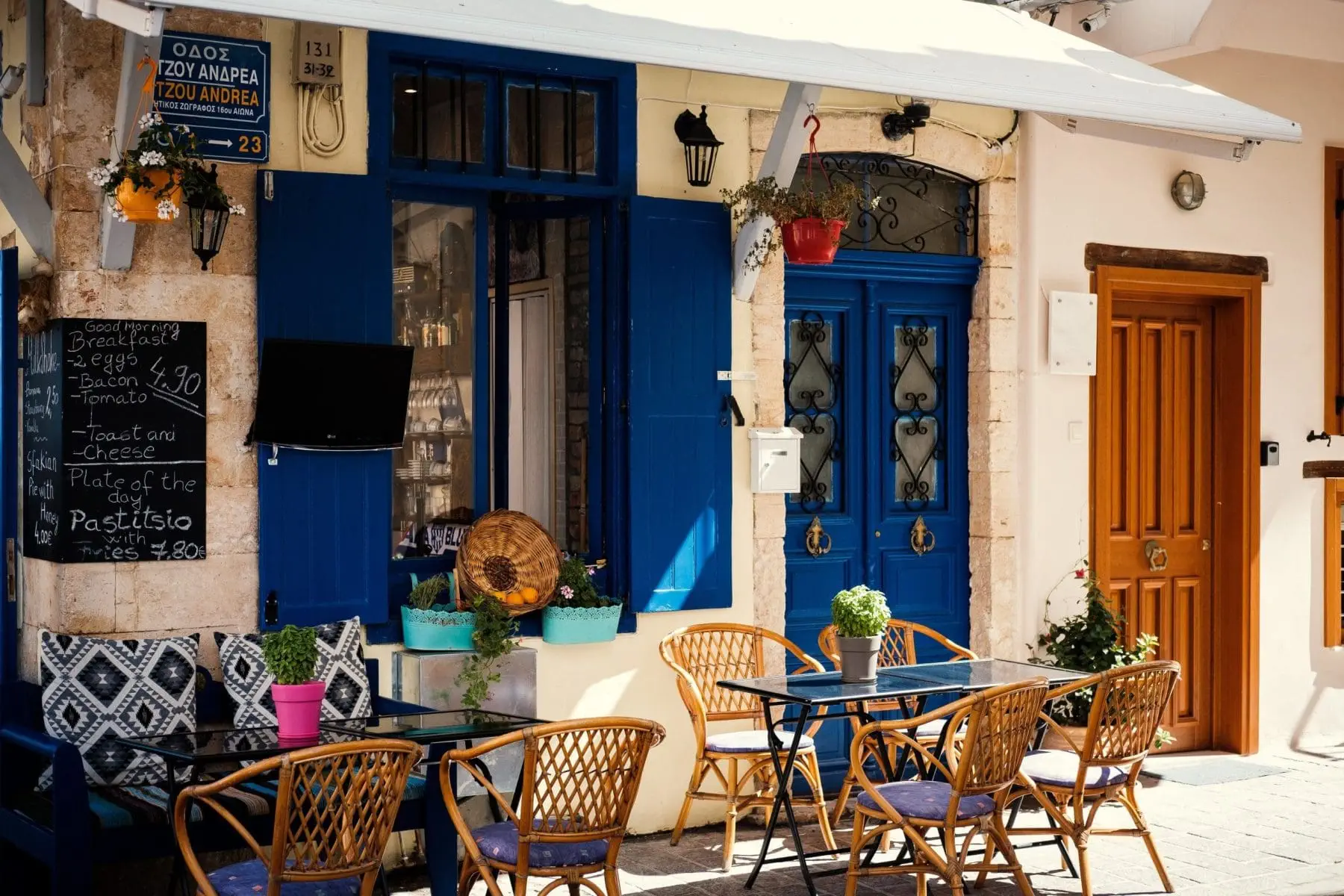 10 Most Beautiful Cities In Greece cities in greece