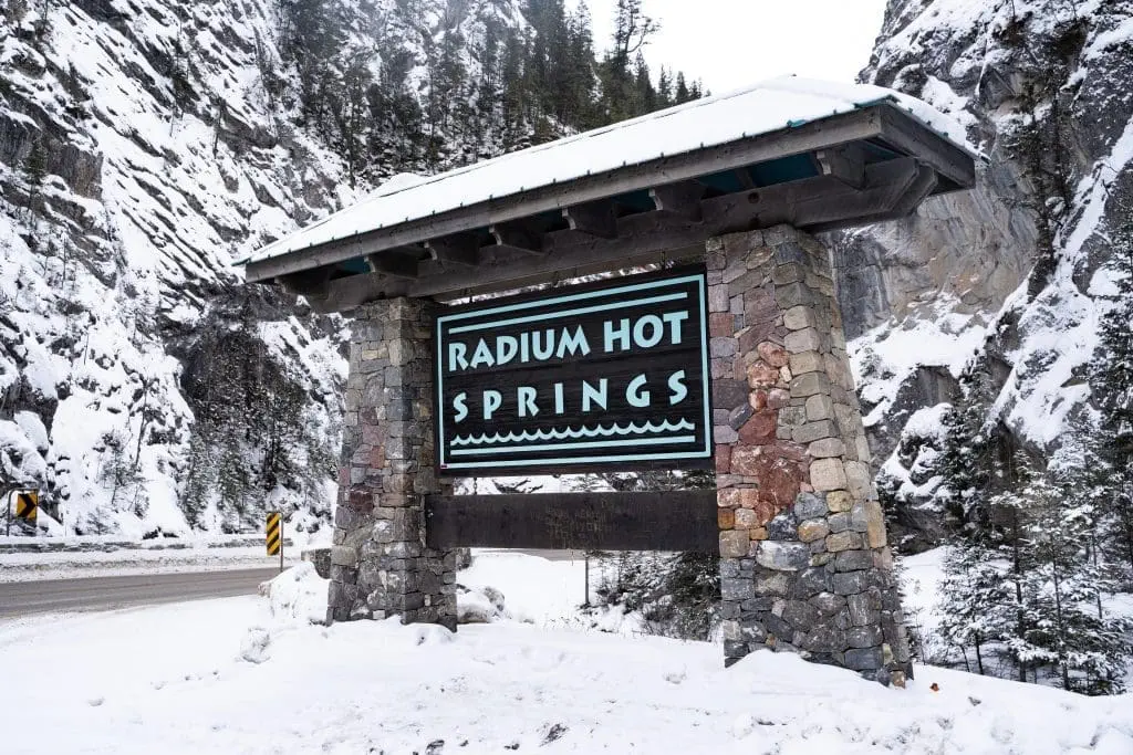 Natural Hot Springs Alberta: 9 Amazing Natural Hot Springs hot springs alberta