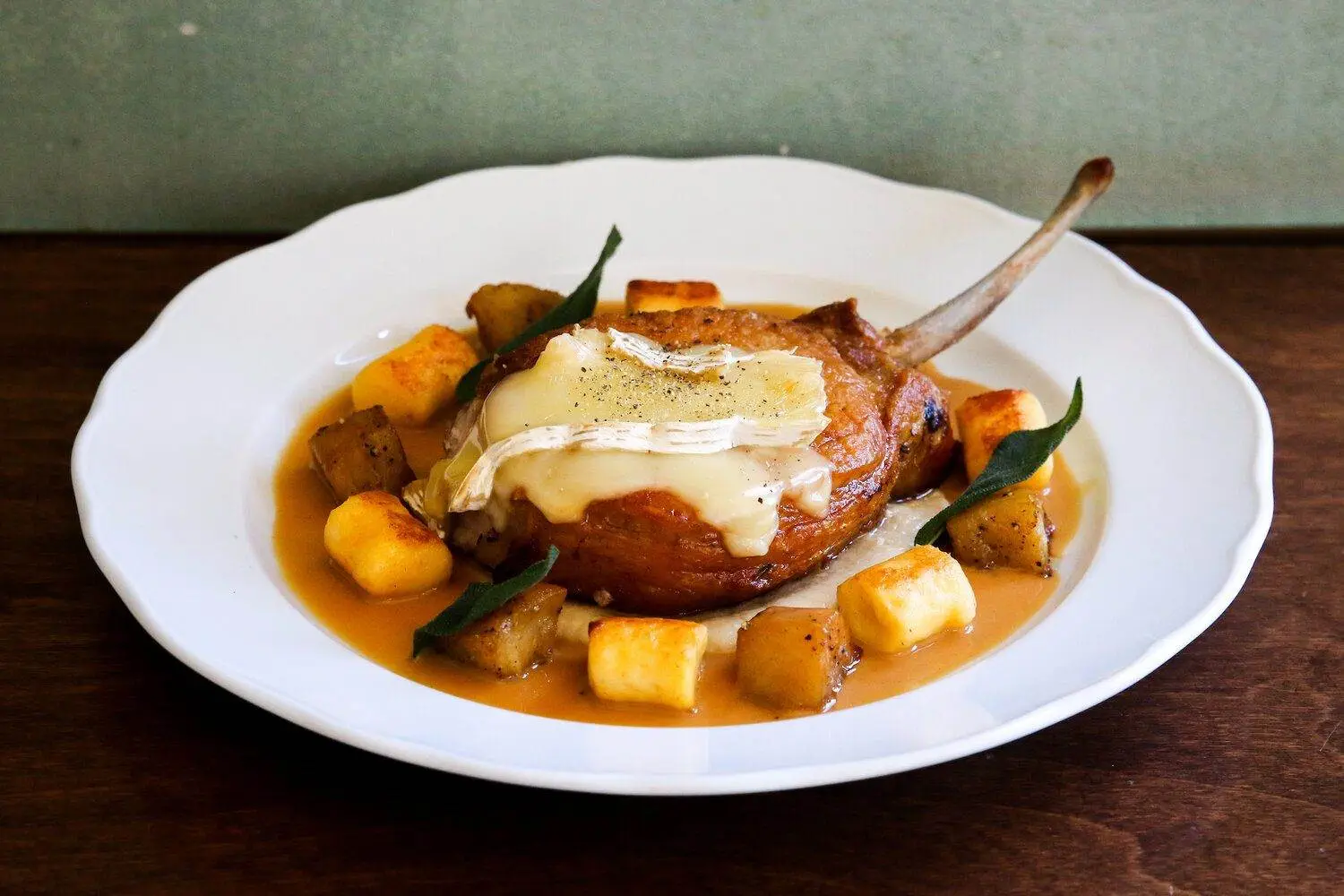 Top 15 Restaurants to Try to Find the Best Food in Vancouver BEST FOOD IN VANCOUVER